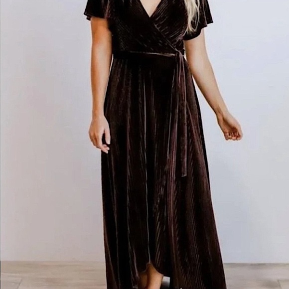 NWT Baltic Born Andi Ribbed Velvet Wrap Short Sleeve Maxi Dress Black Orchid XL - Picture 9 of 13